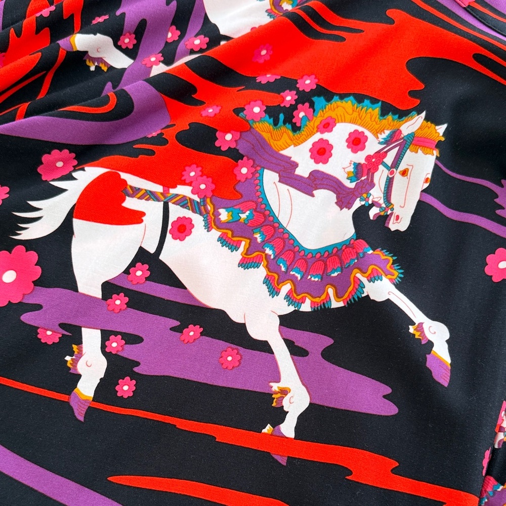 Trashy Diva Skirt with unique Horse Print - Picture 5 of 6
